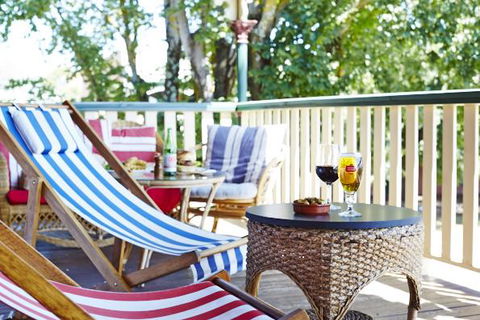 The Daylesford Hotel - St Kilda Accommodation 0