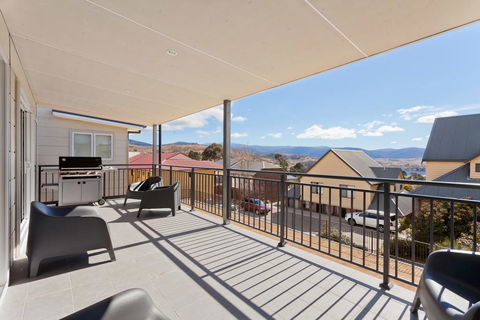 The Elements East - Jindabyne - St Kilda Accommodation 1