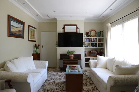 The Evergreen Bed And Breakfast - St Kilda Accommodation 0