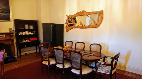 The Empire Hotel - St Kilda Accommodation 0