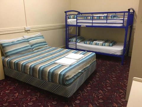 The Formby Hotel - St Kilda Accommodation 2