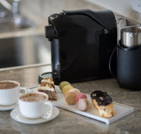 The Hamptons on Airlie - St Kilda Accommodation