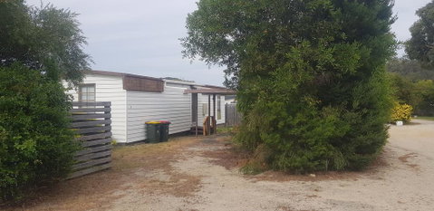 The Hut - St Kilda Accommodation 3
