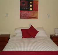 The Lakehouse Manor - St Kilda Accommodation