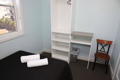 The Lakes Hotel - St Kilda Accommodation 1