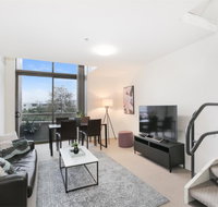 The Little Darling of the Harbour - St Kilda Accommodation