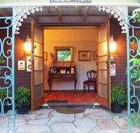 The Oast Inn formaly Rosies Inn - St Kilda Accommodation