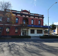 The Royal Hotel - St Kilda Accommodation