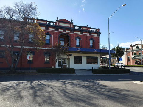 The Royal Hotel - St Kilda Accommodation 0