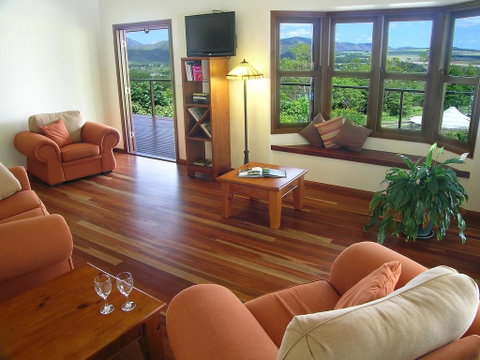 The Summit Bed & Breakfast - St Kilda Accommodation 0