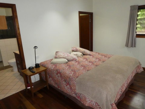 The Summit Bed & Breakfast - St Kilda Accommodation 2
