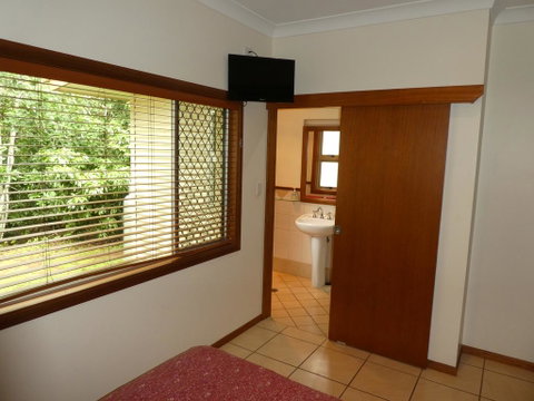 The Summit Rainforest Retreat - St Kilda Accommodation 3