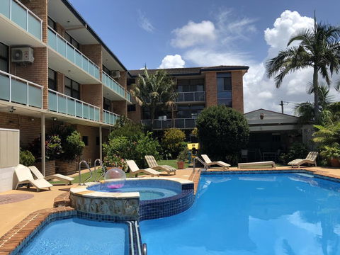 The Tahitian Holiday Apartments - St Kilda Accommodation 0