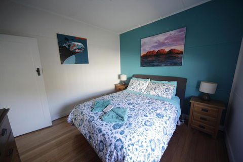The Tickled Trout - St Kilda Accommodation 3