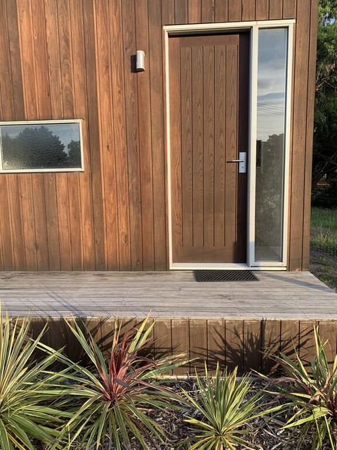 Tranquil Getaway Wifi Netflix Pet Friendly - St Kilda Accommodation 2