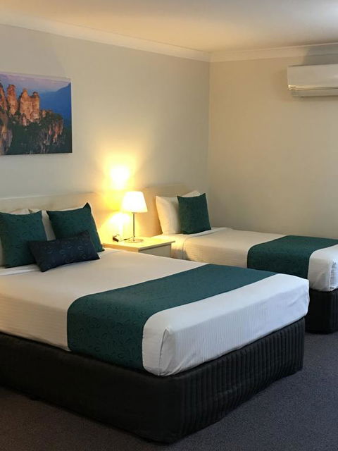 Tuckerbox Motor Inn - St Kilda Accommodation 1
