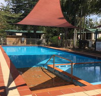 Twin Dolphins Holiday Park - St Kilda Accommodation