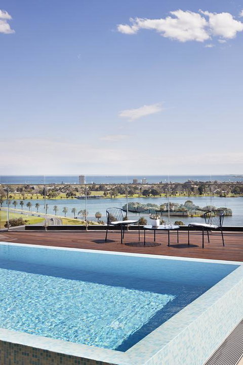 Tyrian Albert Park Lake - St Kilda Accommodation 3