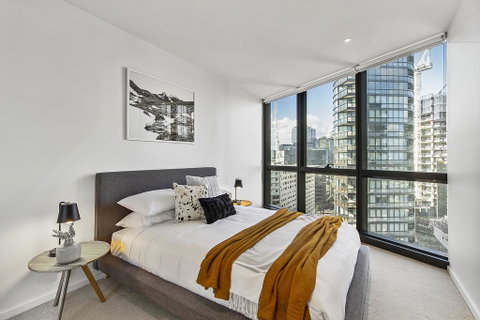 Ultra-Modern Luxury With Views At Kai Waterfront - St Kilda Accommodation 1