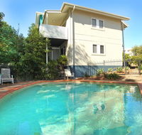 Unit 2 On The Park 22 Frank Street Coolum Beach 400 BOND LINEN INCLUDED - St Kilda Accommodation