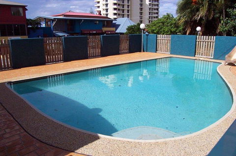 Unit 4, Cooltoro Court, 7 Frank Street Coolum Beach, 400 BOND, LINEN INCLUDED - St Kilda Accommodation 1