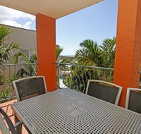 Unit 4 Cooltoro Court 7 Frank Street Coolum Beach 400 BOND LINEN INCLUDED - St Kilda Accommodation