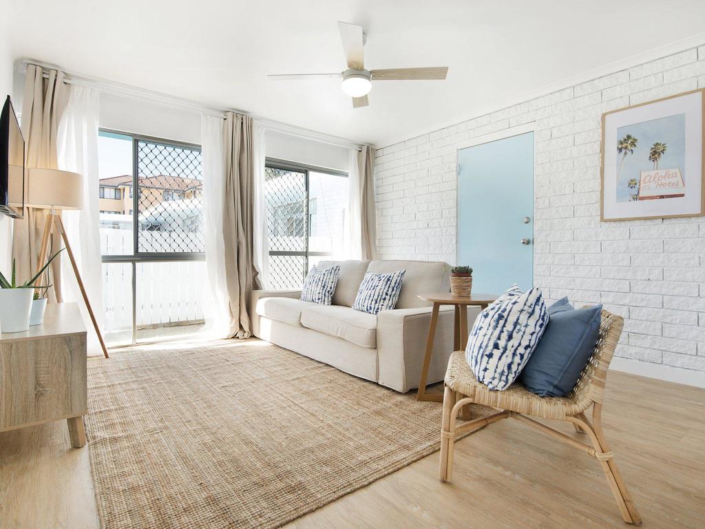 Mermaid Beach QLD St Kilda Accommodation
