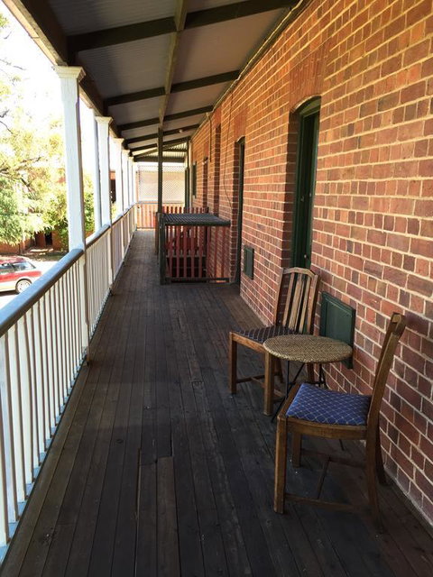 Victoria Hotel Rutherglen - St Kilda Accommodation 3