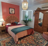 Victoria House - St Kilda Accommodation