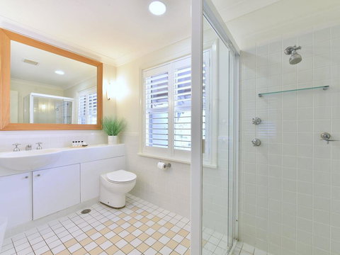 Villa Executive 2br Quattro Resort Condo Located Within Cypress Lakes Resort (nothing Is More Central) - St Kilda Accommodation 3