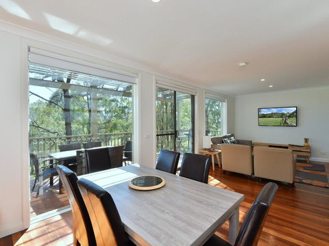 Villa Executive 2br Quattro Resort Condo Located Within Cypress Lakes Resort (nothing Is More Central) - St Kilda Accommodation 2