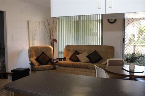 VILLA MANYANA 7 - St Kilda Accommodation 3