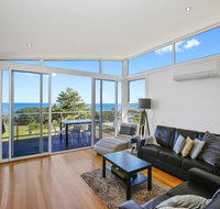 VILLA SARINA - beautiful villa in Skenes Creek - St Kilda Accommodation