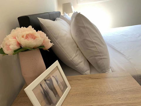 Vintage House In Bentleigh East - St Kilda Accommodation 0