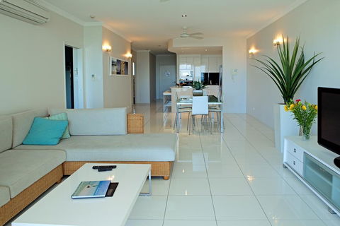 Vue Apartments Trinity Beach - St Kilda Accommodation 2