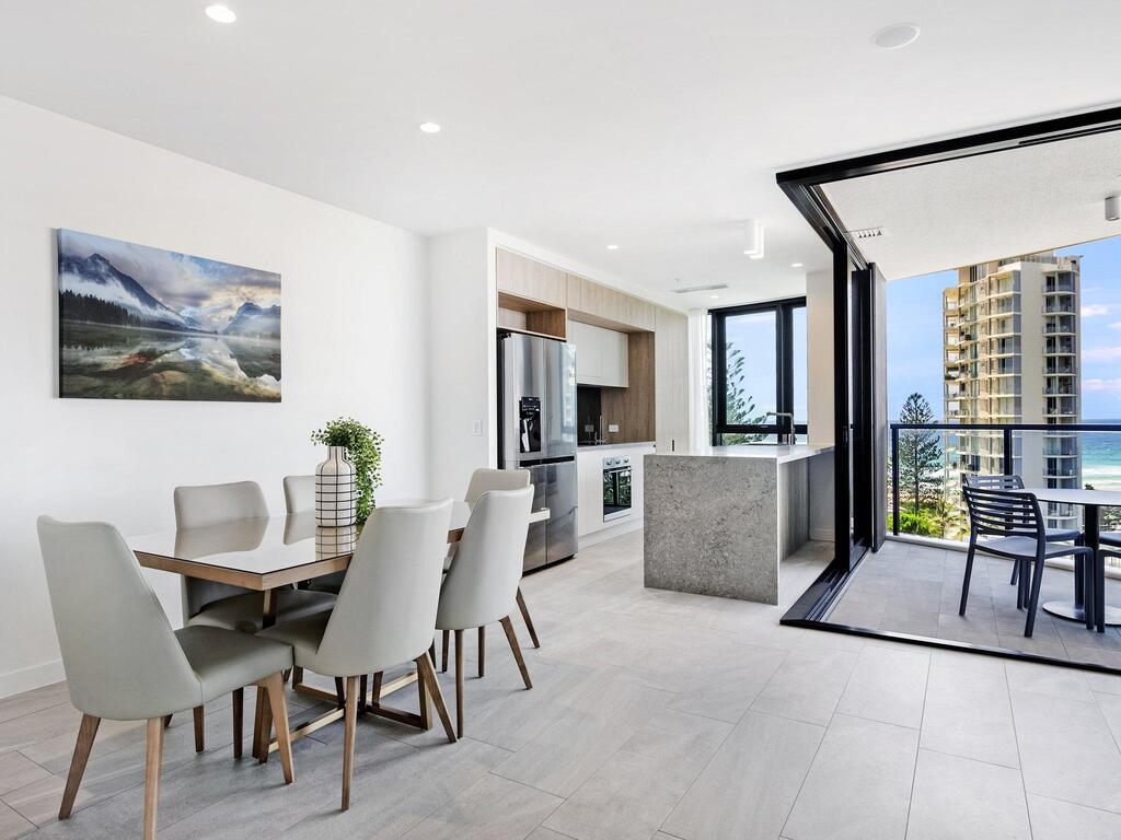 Broadbeach QLD St Kilda Accommodation