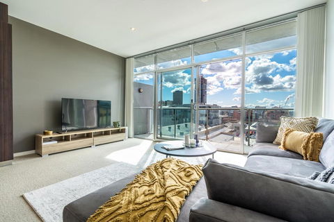 Vue Of The East End-Wifi - Netflix - Nespresso - St Kilda Accommodation 0
