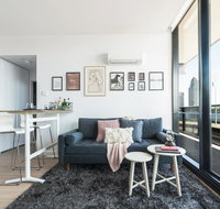 Waterfront apt on Mel Collins Street3 - St Kilda Accommodation