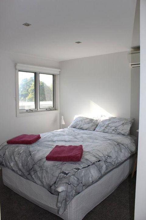 Central To Cowes - St Kilda Accommodation 6
