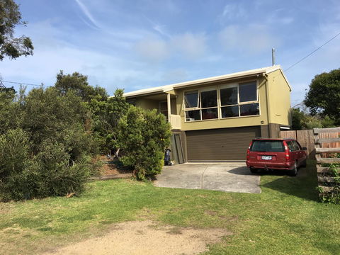Andrew's On Topaz - St Kilda Accommodation 6