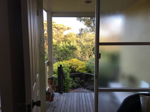 Andrew's On Topaz - St Kilda Accommodation 9