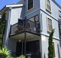 At the beach apartments - St Kilda Accommodation
