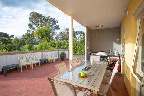Austral Place 88 Via Merri River - St Kilda Accommodation 22
