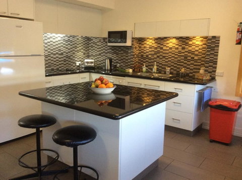 Austral Place 88 Via Merri River - St Kilda Accommodation 0