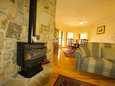 Angel's Rest - St Kilda Accommodation 8