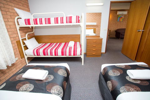 Blue Whale Motor Inn & Apartments - St Kilda Accommodation 14