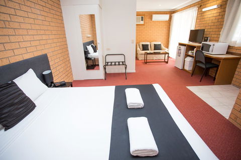 Blue Whale Motor Inn & Apartments - St Kilda Accommodation 3