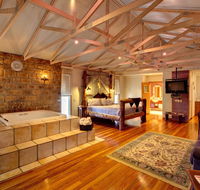 Ditto Daddy's - St Kilda Accommodation