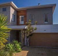 Saltwater Breeze Retreat - St Kilda Accommodation