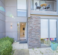Stylish 3 Bedroom Condo - St Kilda Accommodation